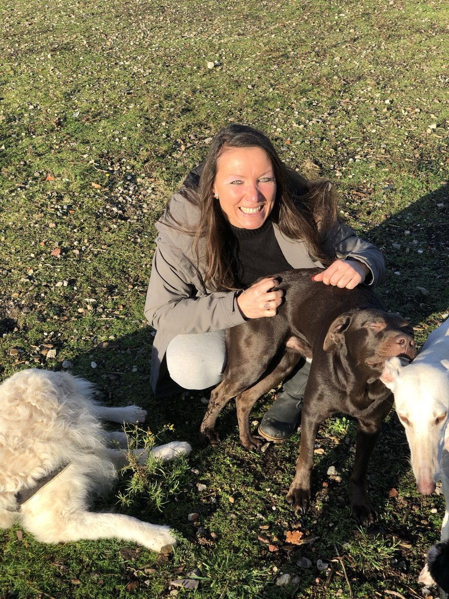 Désirée mit ihren Hunden